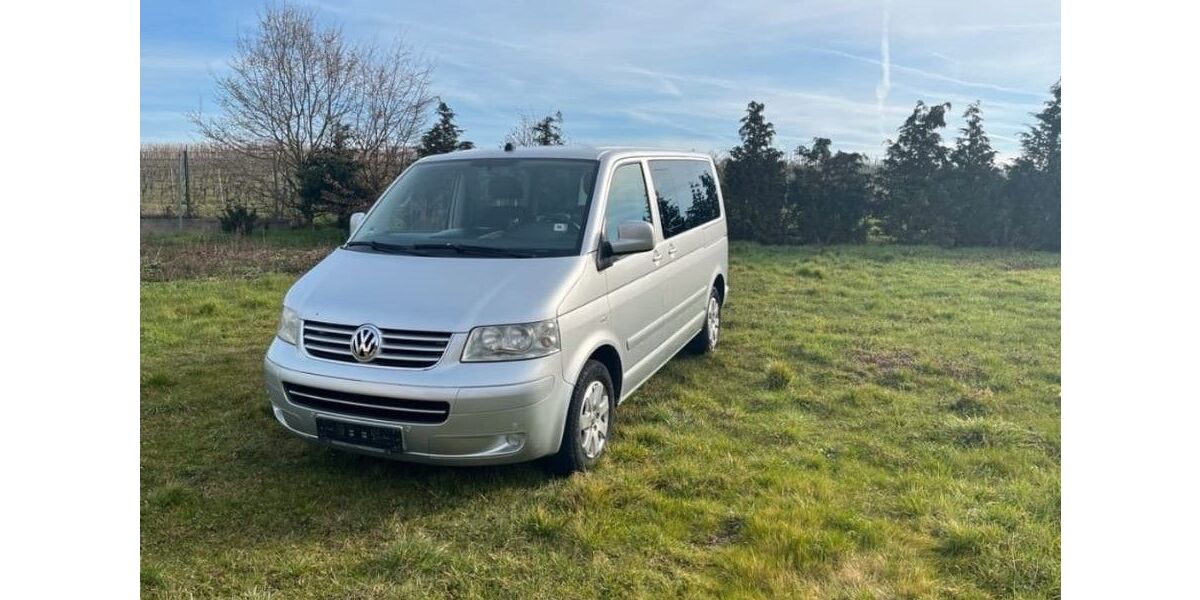 VW T5 Multivan 330.000 km 12.000 &euro; Sessenhausen 56244