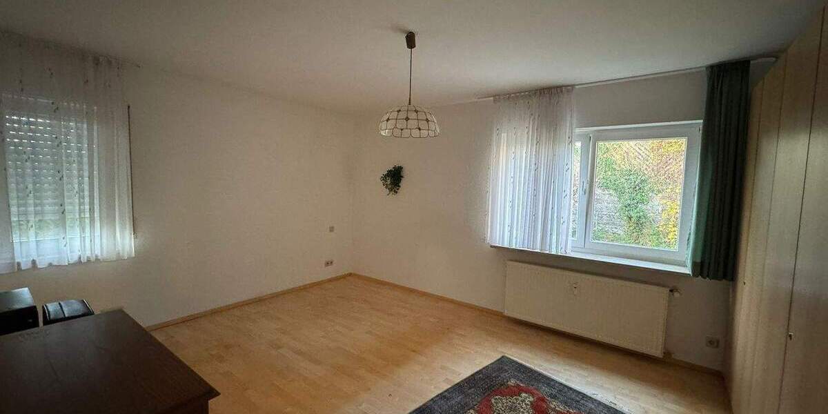 Etagenwohnung Bad Honnef Selhof - 2 Zimmer, 75 m&sup2;, 278.000&euro; | Angebot:25694158
