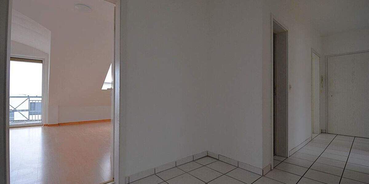 Etagenwohnung Weitersburg - 3 Zimmer, 90 m&sup2;, 240.000&euro; | Angebot:25796164