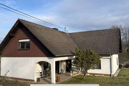 Haus Steimel-Sensenbach Sensenbach - 5 Zimmer, 180 m&sup2;, 320.000&euro; | Angebot:24735894