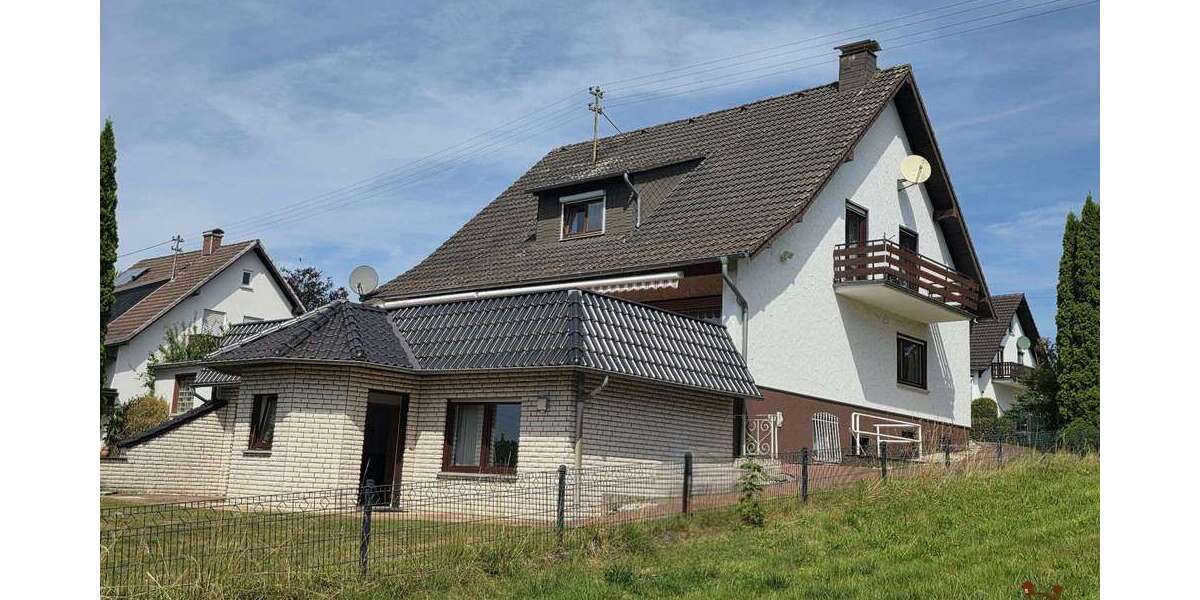 Einfamilienhaus Neitersen - 10 Zimmer, 243 m&sup2;, 319.000&euro; | Angebot:22528420