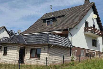 Haus Neitersen - 10 Zimmer, 243 m&sup2;, 319.000&euro; | Angebot:22528420