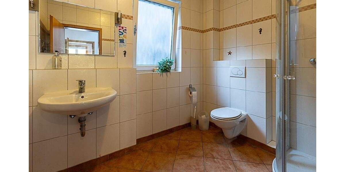 Einfamilienhaus Bad Neuenahr-Ahrweiler Lohrsdorf - 7 Zimmer, 185 m&sup2;, 595.000&euro; | Angebot:25739721