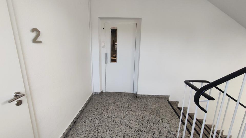 Etagenwohnung Koblenz - 1 Zimmer, 33 m&sup2;, 570&euro; | Angebot:25925121