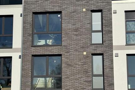 Haus Flammersfeld - 3 Zimmer, 105 m&sup2;, 1.260&euro; | Angebot:25646960