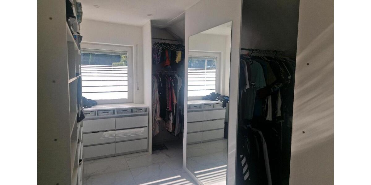 Einfamilienhaus Remagen - 8 Zimmer, 250 m&sup2;, 690.000&euro; | Angebot:26020976