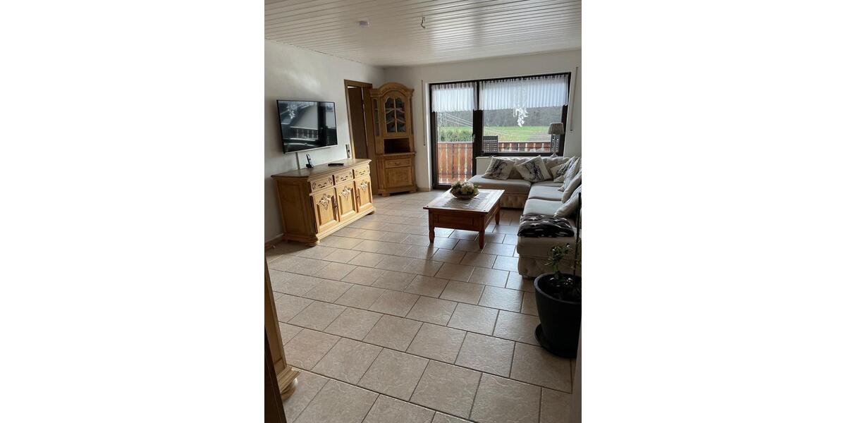 Dachgeschoßwohnung Oberlahr - 3 Zimmer, 102 m&sup2;, 700&euro; | Angebot:25149201