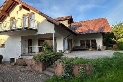 Haus Neustadt Hombach - 10 Zimmer, 322 m&sup2;, 535.000&euro; | Angebot:26858784
