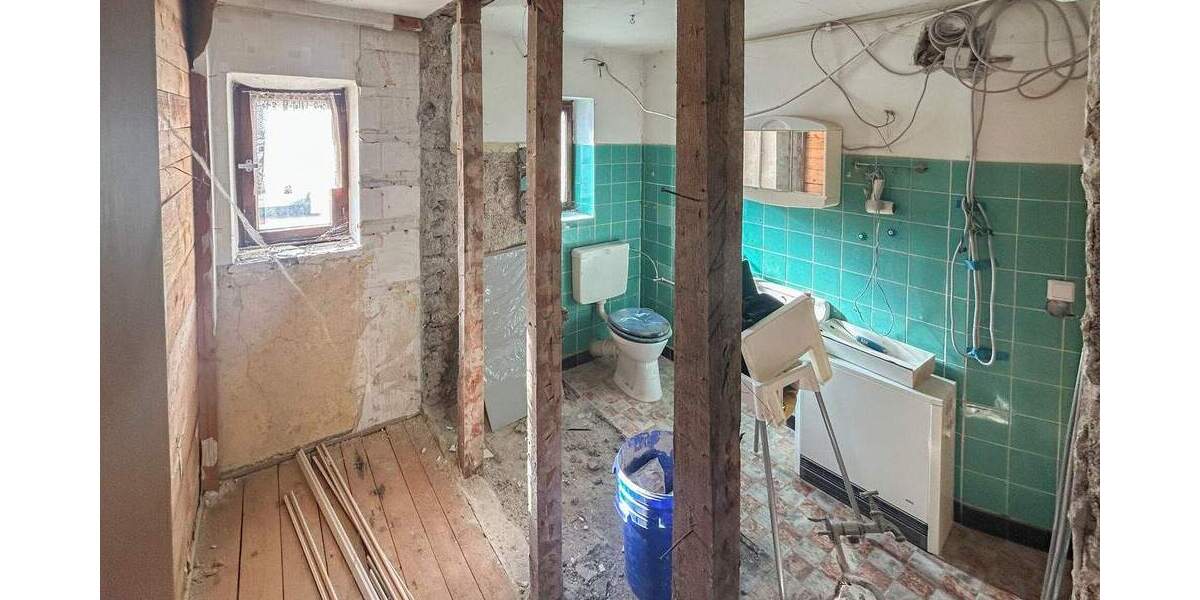 Einfamilienhaus Nauort - 6 Zimmer, 115 m&sup2;, 155.000&euro; | Angebot:25738145