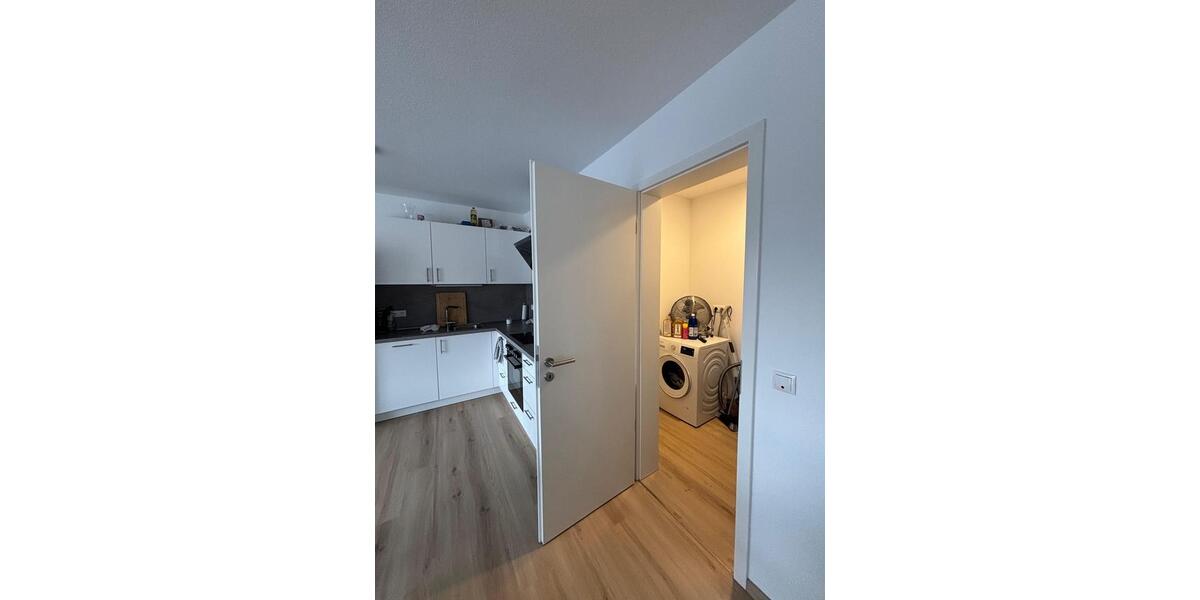 Etagenwohnung Urmitz - 3 Zimmer, 76 m&sup2;, 1.250&euro; | Angebot:23837933