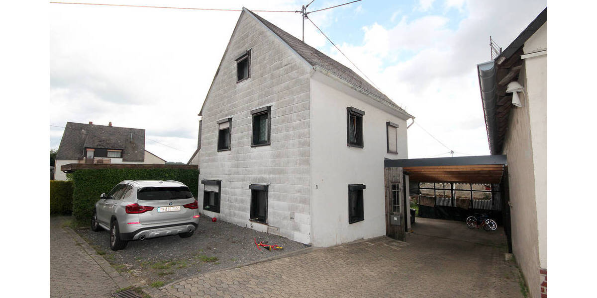 Mehrfamilienhaus, Wohnhaus Langenfeld - 5 Zimmer, 100 m&sup2;, 69.000&euro; | Angebot:25702339