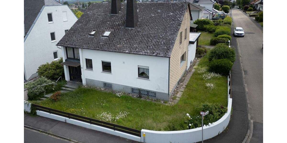 Einfamilienhaus Ransbach-Baumbach Baumbach - 7 Zimmer, 200 m&sup2;, 335.000&euro; | Angebot:25745768