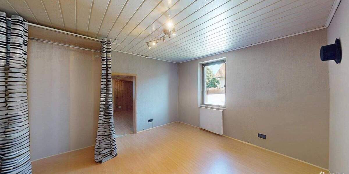 Mehrfamilienhaus, Wohnhaus Anhausen - 6 Zimmer, 176 m&sup2;, 339.000&euro; | Angebot:25728162