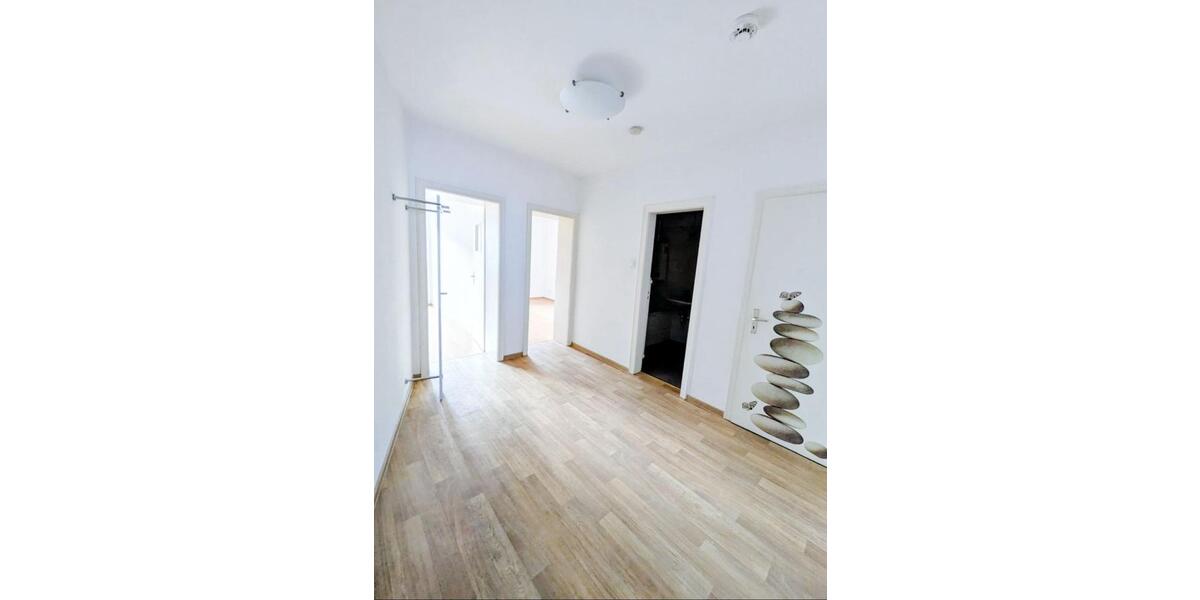 Etagenwohnung Koblenz - 3 Zimmer, 72 m&sup2;, 700&euro; | Angebot:25887970