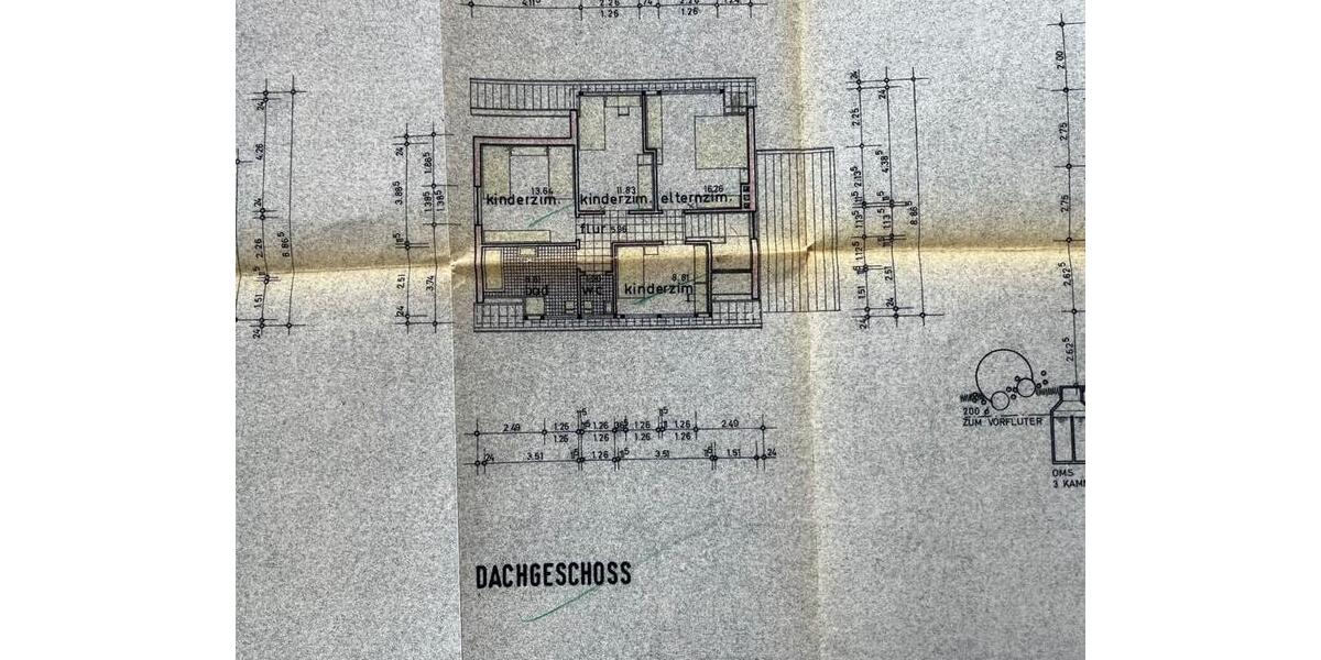 Einfamilienhaus Brey - 8 Zimmer, 222 m&sup2;, 480.000&euro; | Angebot:25854800