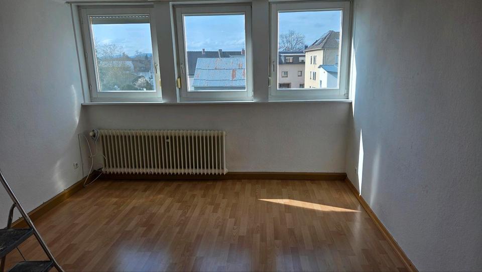 Dachgeschoßwohnung Bendorf - 3 Zimmer, 75 m&sup2;, 650&euro; | Angebot:25755122