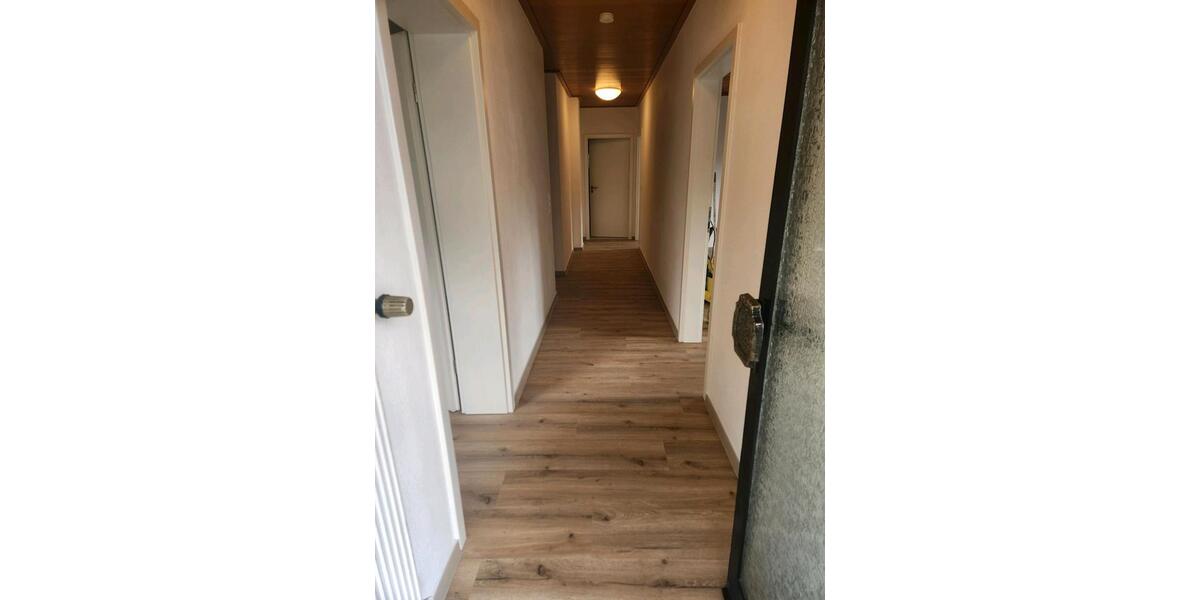 Etagenwohnung Linz am Rhein - 3 Zimmer, 86 m&sup2;, 825&euro; | Angebot:26643494