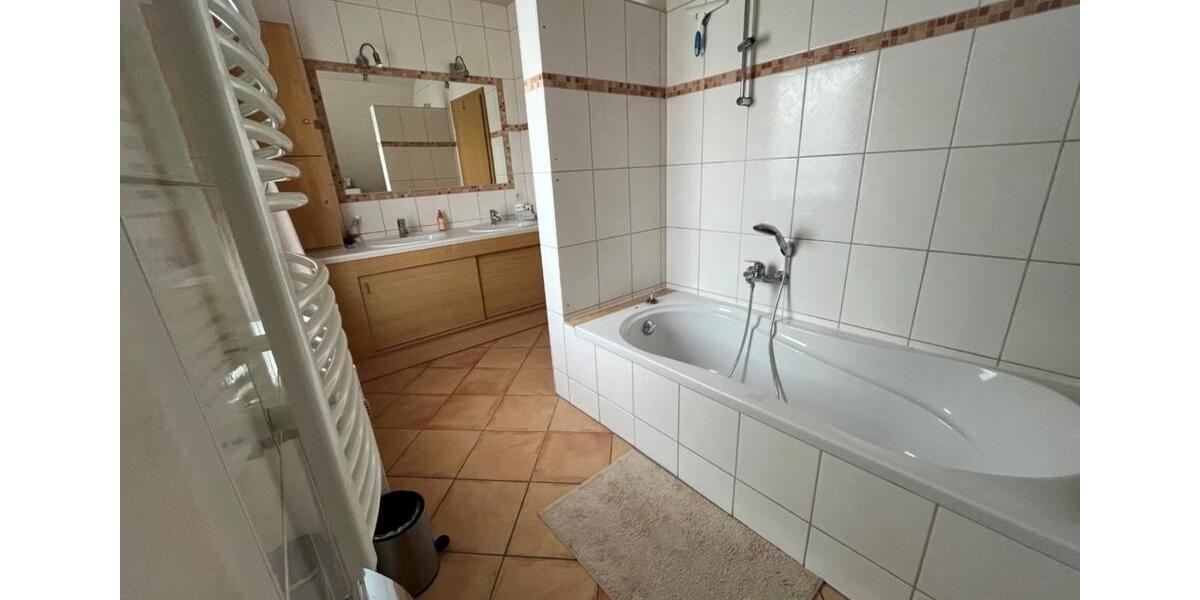 Einfamilienhaus Andernach - 7 Zimmer, 191 m&sup2;, 535.000&euro; | Angebot:25239581