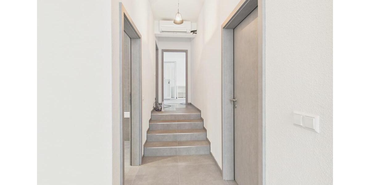 Etagenwohnung Halsenbach - 4 Zimmer, 106 m&sup2;, 1.200&euro; | Angebot:24810655