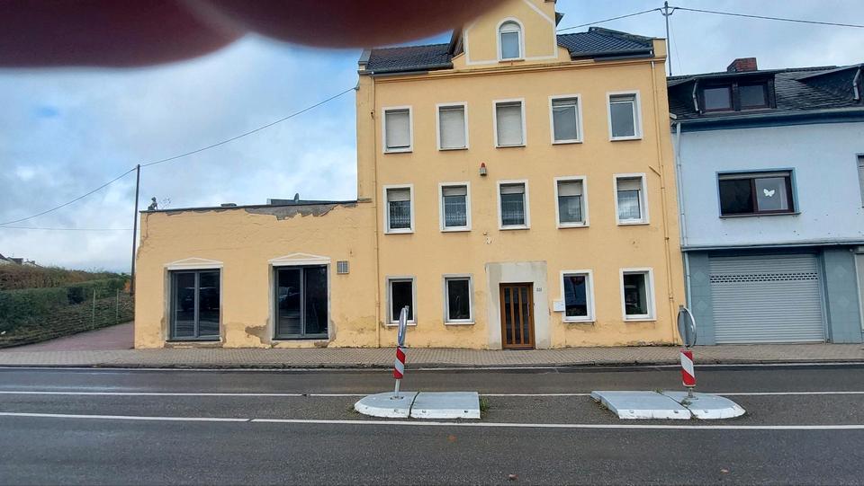 Mehrfamilienhaus, Wohnhaus Kruft - 11 Zimmer, 400 m&sup2;, 299.000&euro; | Angebot:24773236