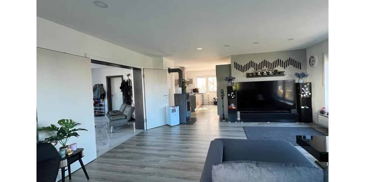 Einfamilienhaus Nauort - 6 Zimmer, 265 m&sup2;, 560.000&euro; | Angebot:26080076