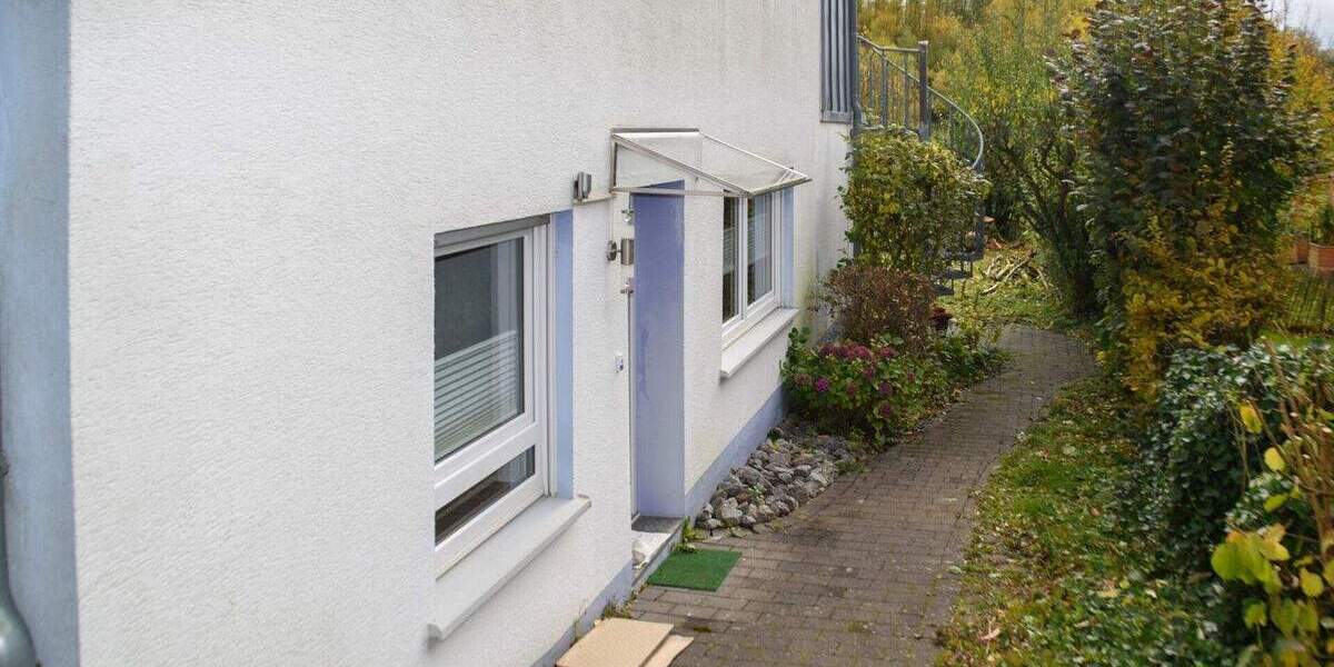 Gewerbeobjekt Staudt - 4 Zimmer, 73 m&sup2;, 700&euro; | Angebot:25738131