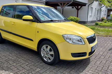 Skoda Fabia 218.000 km 1.799 &euro; Bad Honnef 53604