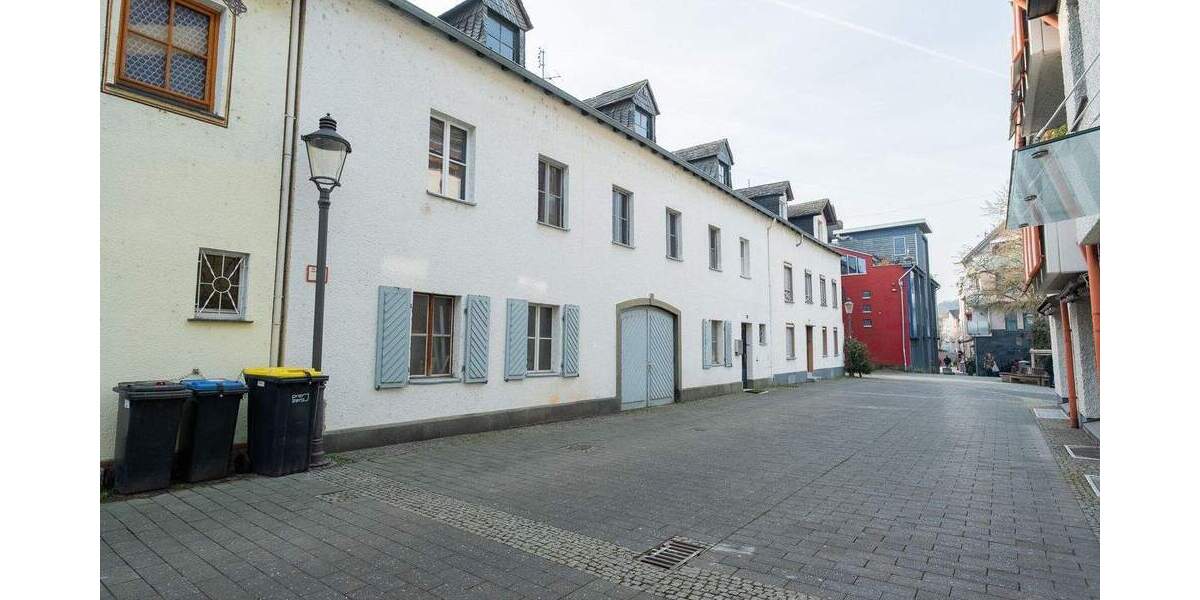 Mehrfamilienhaus, Wohnhaus Andernach - 2 Zimmer, 80 m&sup2;, 269.000&euro; | Angebot:25726740
