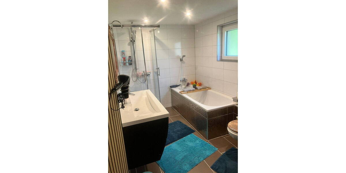 Einfamilienhaus Giershausen - 9 Zimmer, 189 m&sup2;, 475.000&euro; | Angebot:25751223