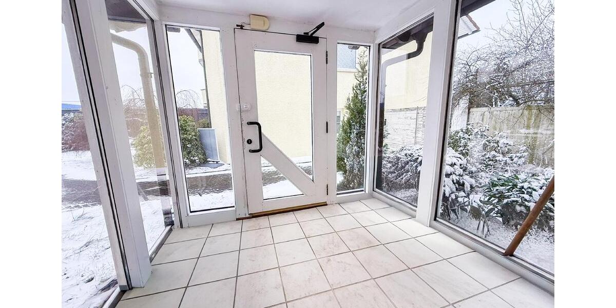 Gewerbeobjekt Straßenhaus - 528&euro; | Angebot:25371445