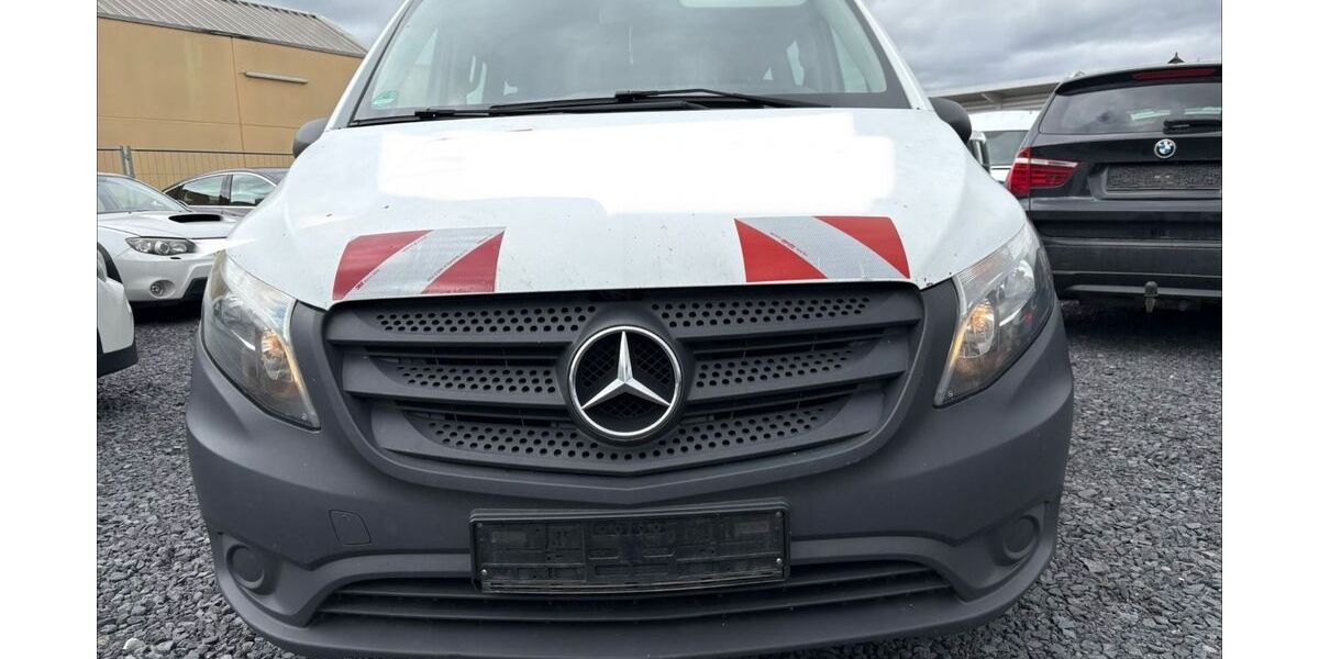 Mercedes-Benz Vito 250.000 km 8.950 &euro; Ochtendung 56299