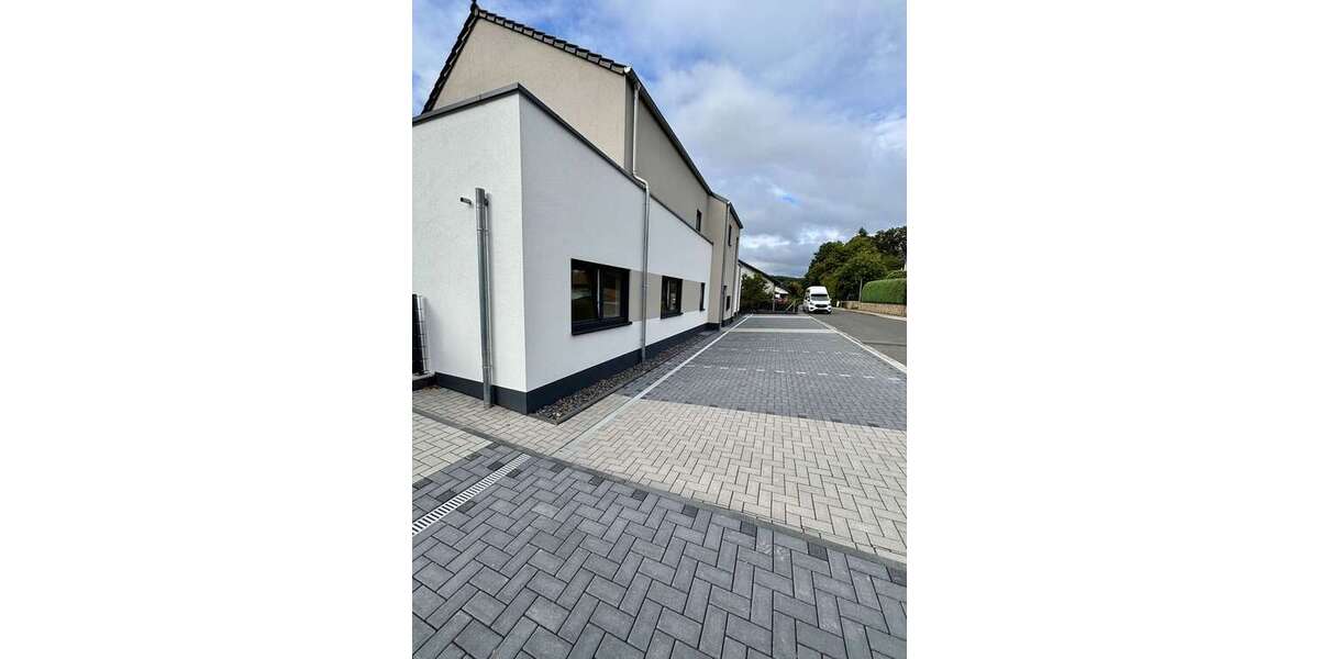 LETZTE 3-Zimmer Eigentumswohnung mit Terrasse u.direktem Gartenzugang *PROVISIONSFREIE* - 3- Puderbach | Angebot:22923771