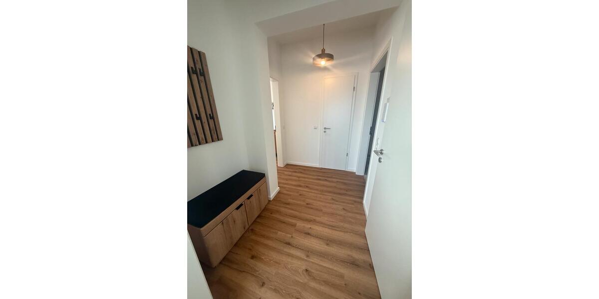 Etagenwohnung Nauort - 4 Zimmer, 92 m&sup2;, 309.000&euro; | Angebot:26004000
