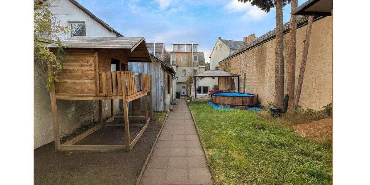 Einfamilienhaus Bad Honnef Selhof - 7 Zimmer, 185 m&sup2;, 395.000&euro; | Angebot:25657536