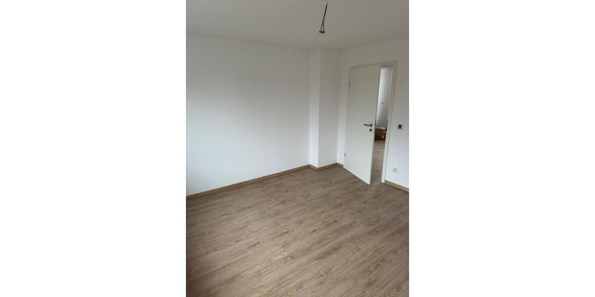Etagenwohnung Flammersfeld - 2 Zimmer, 60 m&sup2;, 650&euro; | Angebot:25905477