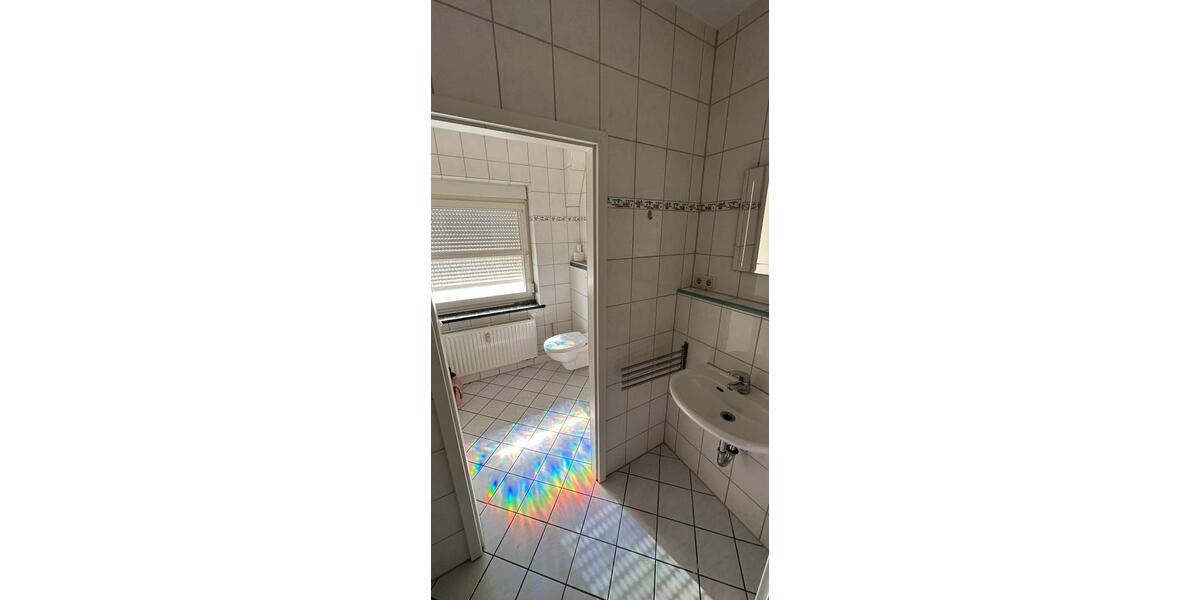 Etagenwohnung Bad Honnef - 4.5 Zimmer, 97 m&sup2;, 1.099&euro; | Angebot:24352110