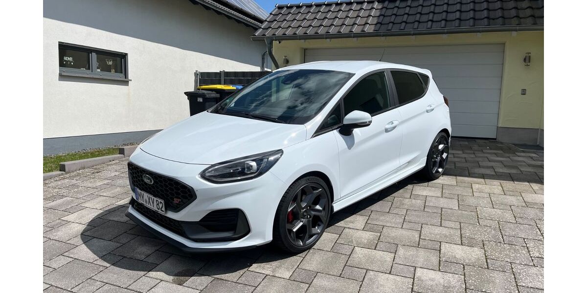 Ford Fiesta 29.999 km 22.499 &euro; Münstermaifeld 56294