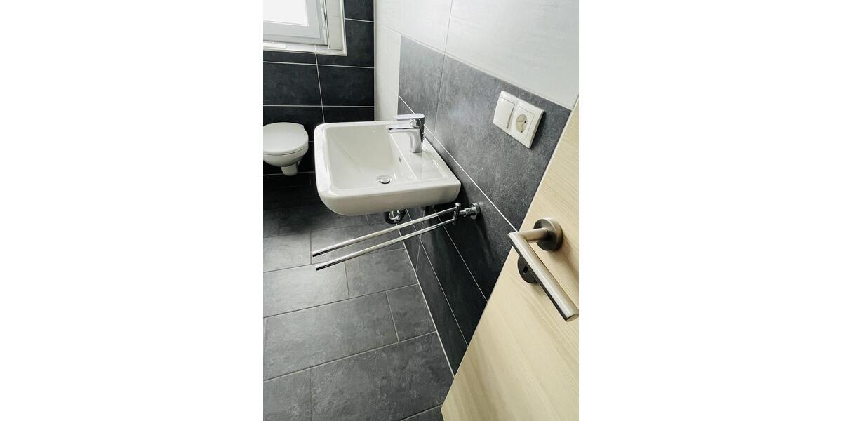 Erdgeschoßwohnung Andernach - 3 Zimmer, 99 m&sup2;, 1.180&euro; | Angebot:25436883