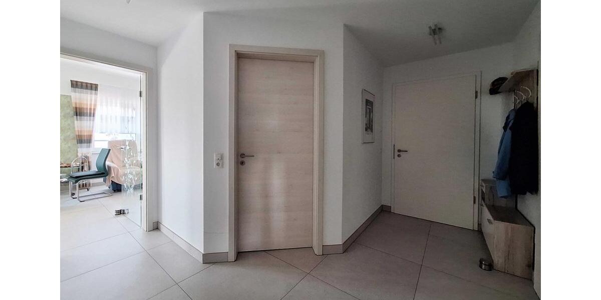 Etagenwohnung Horhausen (Westerwald) - 1 Zimmer, 97 m&sup2;, 1.060&euro; | Angebot:25719165