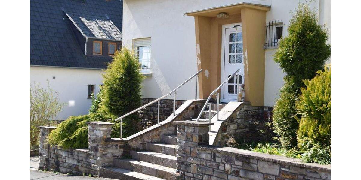 Einfamilienhaus Ransbach-Baumbach Baumbach - 4 Zimmer, 114 m&sup2;, 229.000&euro; | Angebot:25691898