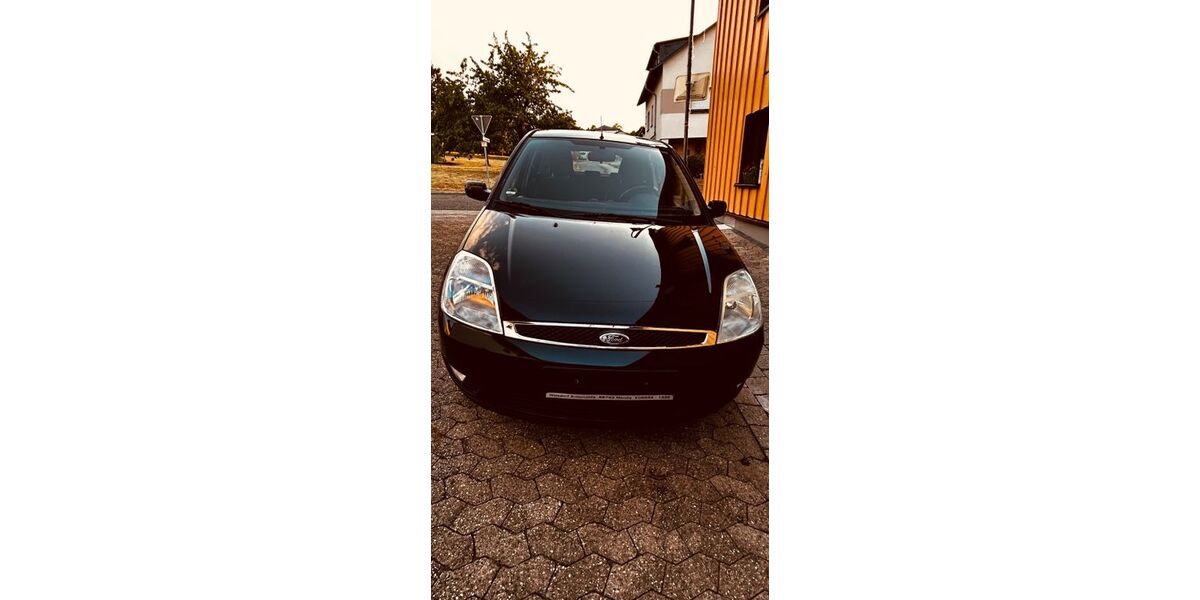 Ford Fiesta 187.000 km 2.200 &euro; Macken 56290