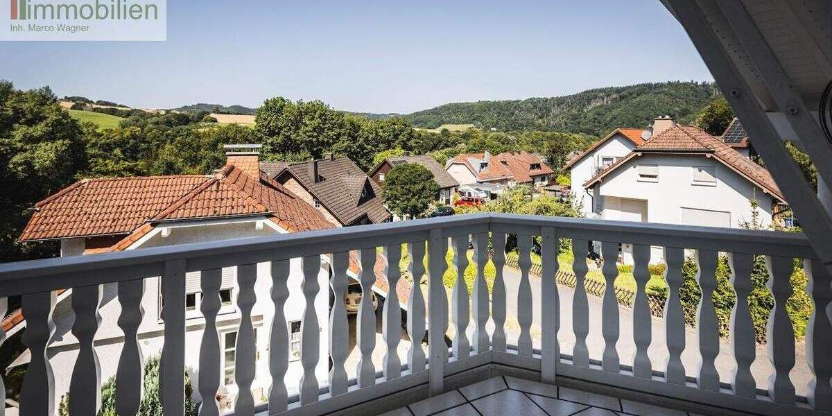 Doppelhaushälfte Roßbach - 3 Zimmer, 134 m&sup2;, 325.000&euro; | Angebot:25899057