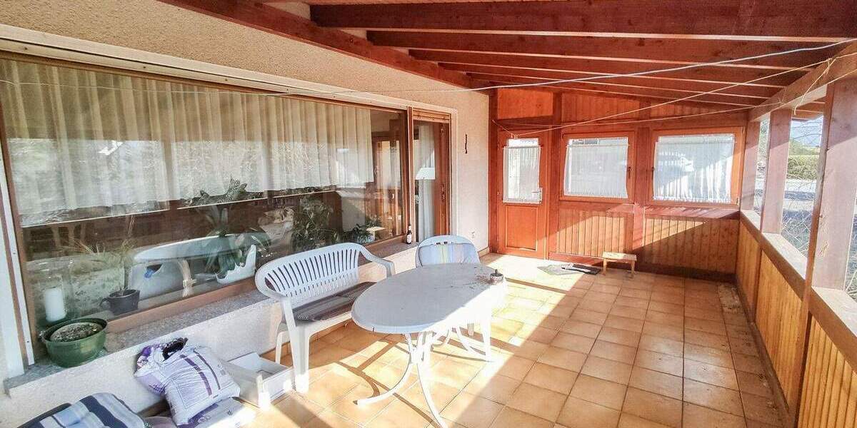 Mehrfamilienhaus, Wohnhaus Freirachdorf - 1 Zimmer, 317 m&sup2;, 329.000&euro; | Angebot:25691934
