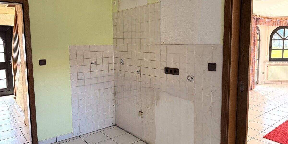 Einfamilienhaus Vettelschoß - 6 Zimmer, 169 m&sup2;, 295.000&euro; | Angebot:25672107