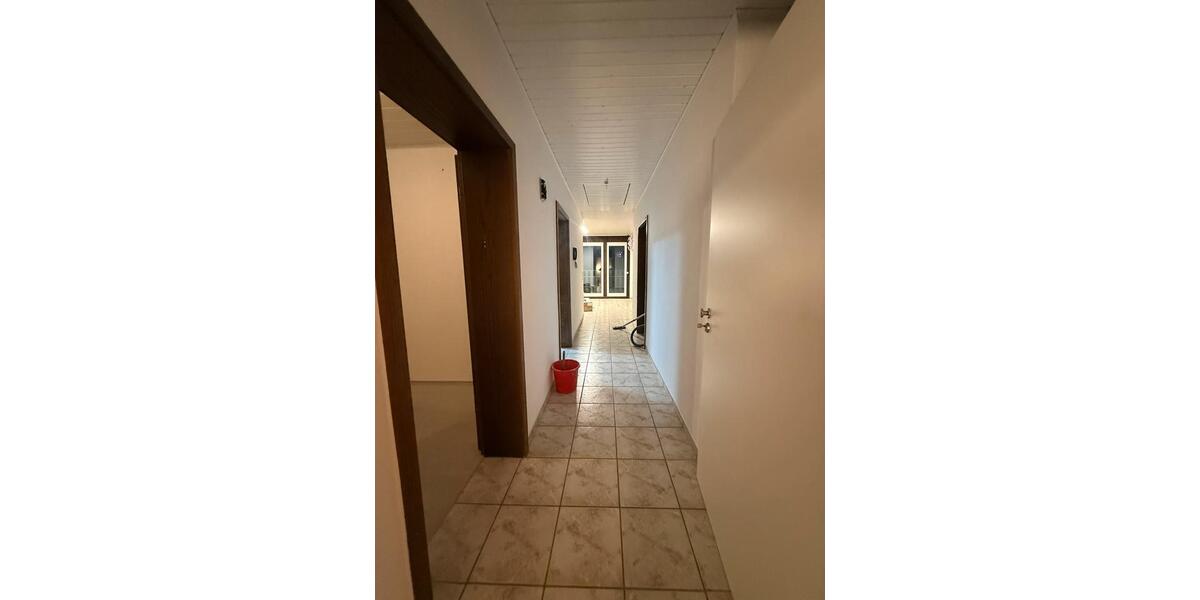 Etagenwohnung Saffig - 2 Zimmer, 70 m&sup2;, 700&euro; | Angebot:25895056