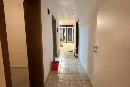 Wohnung Saffig - 2 Zimmer, 70 m&sup2;, 700&euro; | Angebot:25895056