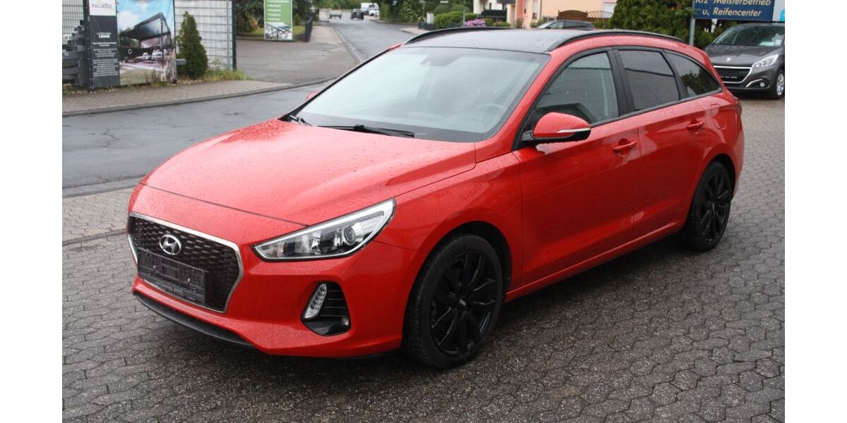 Hyundai i30 26.000 km 12.900 &euro; Andernach 56626