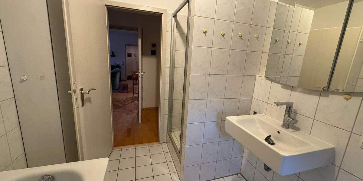 Etagenwohnung Bad Honnef Selhof - 2 Zimmer, 75 m&sup2;, 278.000&euro; | Angebot:25694158