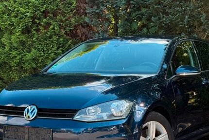 VW Golf 141.000 km 7.290 &euro; Remagen 53424