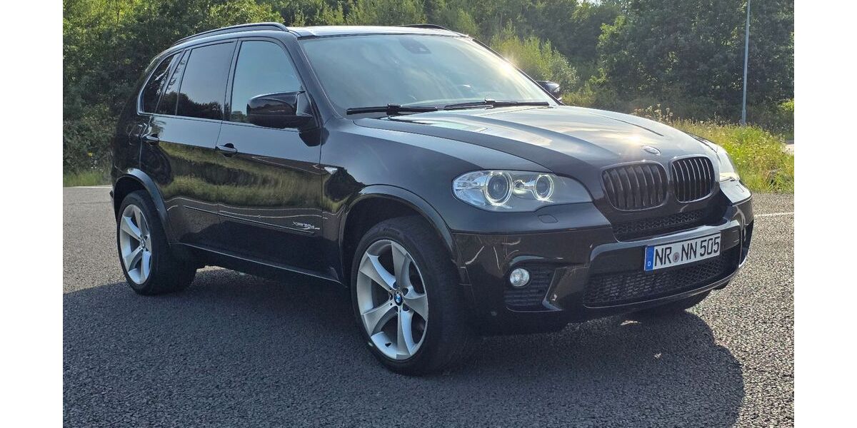 BMW X5 233.601 km 17.800 &euro; Windhagen 53578